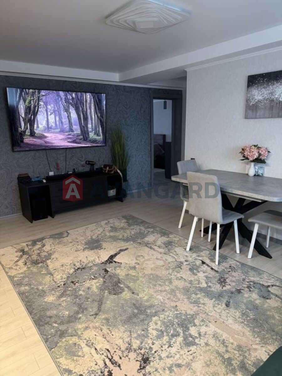 3 кім. квартира, 70/-/26 кв. м., 8/9 поверх фото 2 3 кім. квартира, 70/-/26 кв. м., 8/9 поверх фото 2