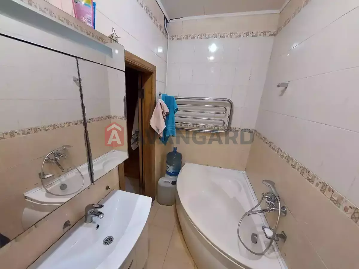 3 кім. квартира, 66/42/6 кв. м., 5/5 поверх фото 6 3 кім. квартира, 66/42/6 кв. м., 5/5 поверх фото 6