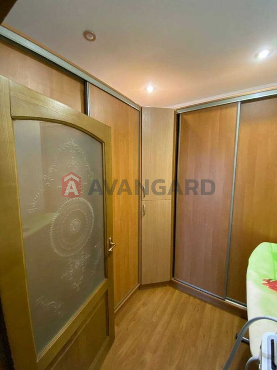 3 кім. квартира, 103/-/11 кв. м., 4/10 поверх фото 14 3 кім. квартира, 103/-/11 кв. м., 4/10 поверх фото 14