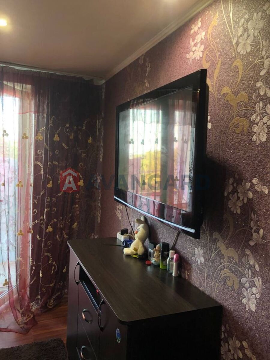 4 кім. квартира, 78/-/7 кв. м., 4/9 поверх фото 8 4 кім. квартира, 78/-/7 кв. м., 4/9 поверх фото 8