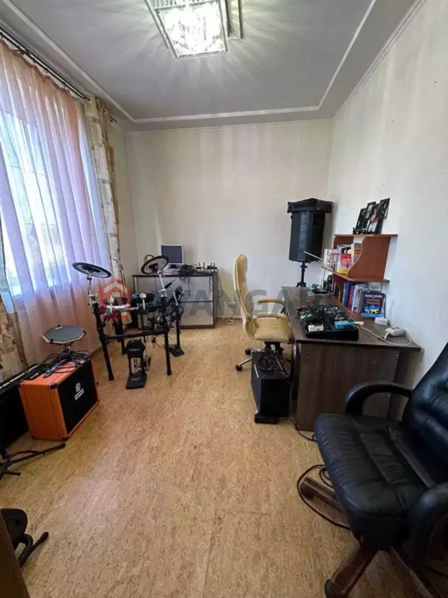 7 комн. квартира, 322/-/60 кв. м., -/3 этаж фото 9 7 комн. квартира, 322/-/60 кв. м., -/3 этаж фото 9