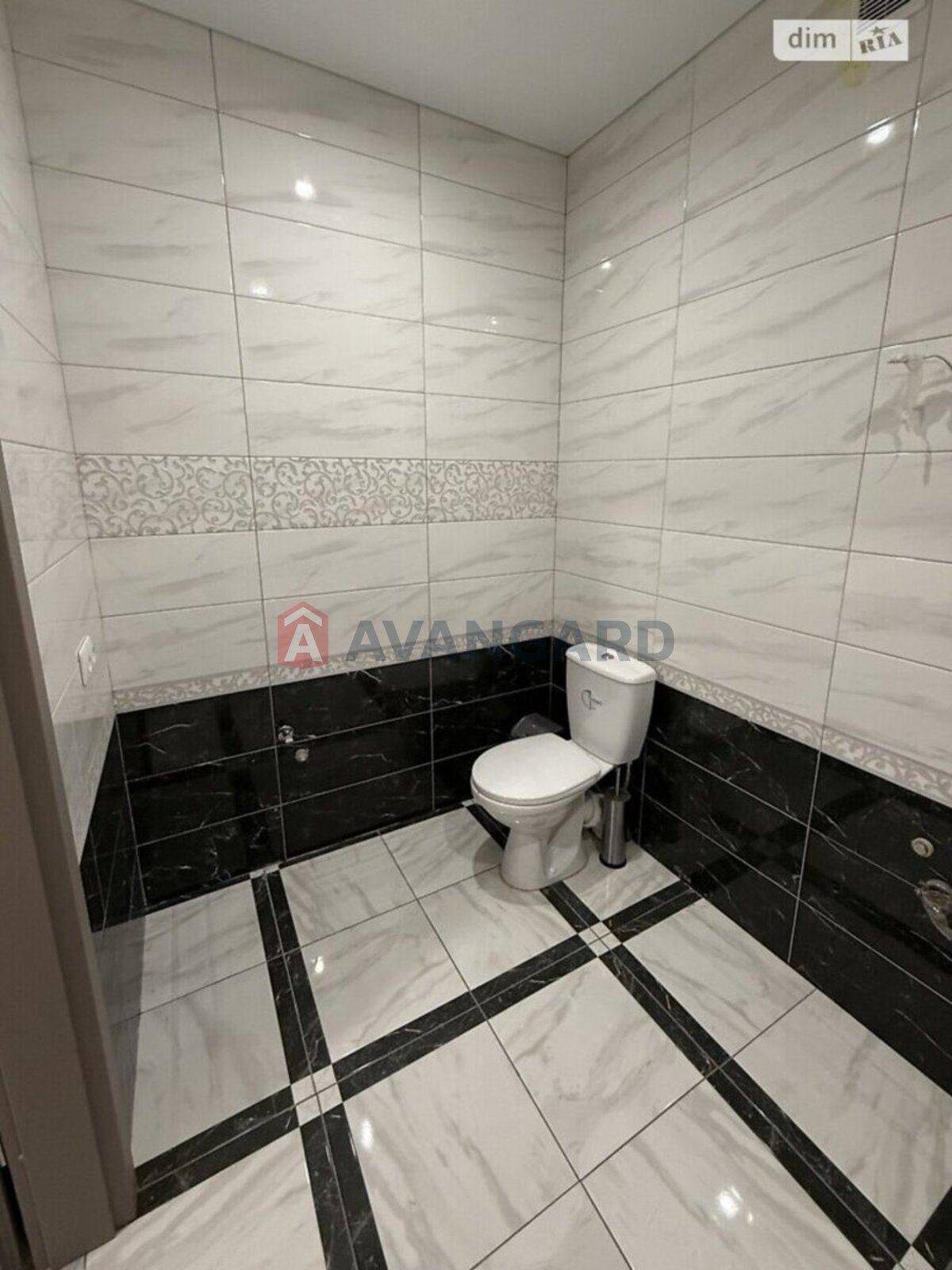 1 кім. квартира, 48/22/14 кв. м., 2/10 поверх фото 12 1 кім. квартира, 48/22/14 кв. м., 2/10 поверх фото 12