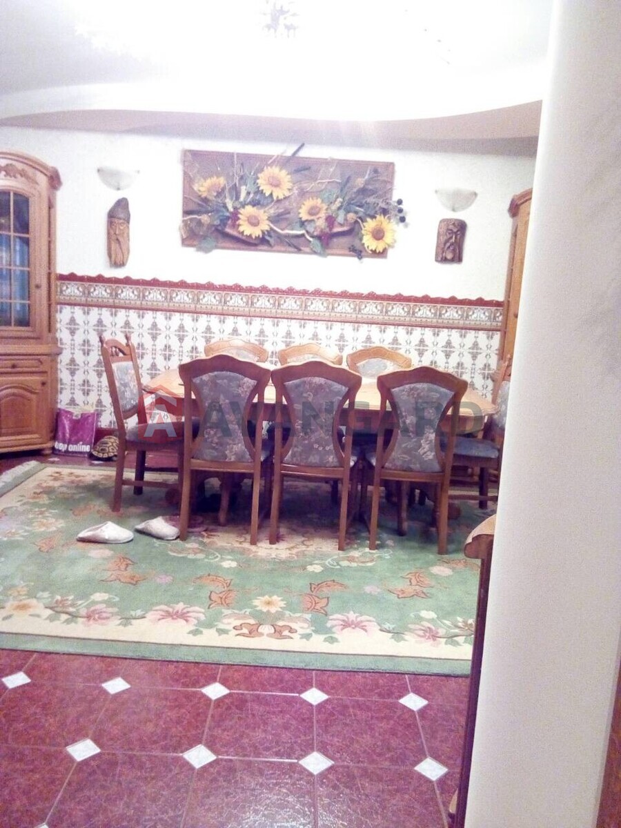5 комн. квартира, 180/-/- кв. м., 4/5 этаж фото 10 5 комн. квартира, 180/-/- кв. м., 4/5 этаж фото 10