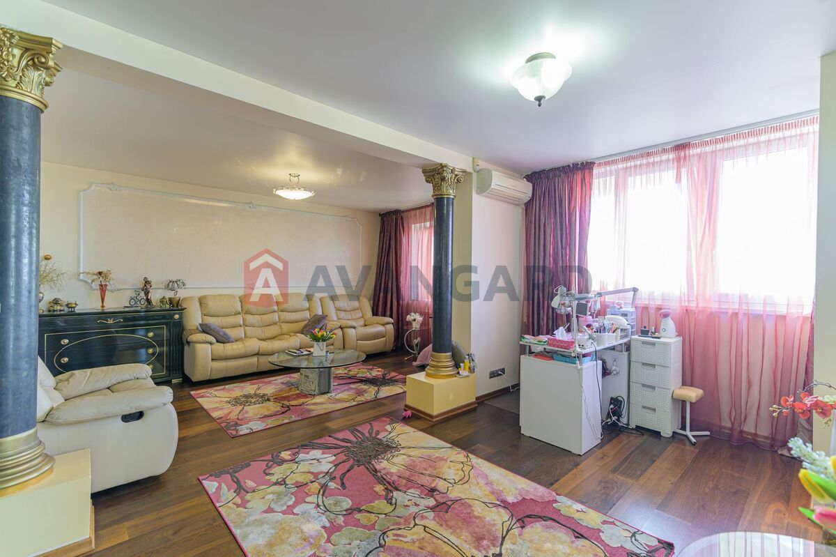 4 кім. квартира, 252.2 / 163.5 / 22.2 м? кв. м., 23/24 поверх фото 13 4 кім. квартира, 252.2 / 163.5 / 22.2 м? кв. м., 23/24 поверх фото 13