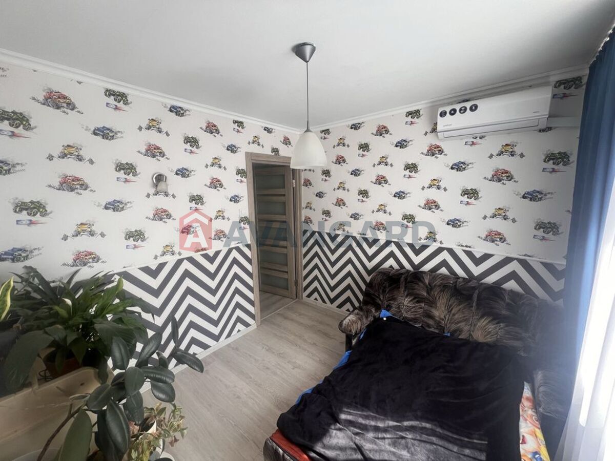 4 кім. квартира, 84/-/12 кв. м., 6/9 поверх фото 8 4 кім. квартира, 84/-/12 кв. м., 6/9 поверх фото 8