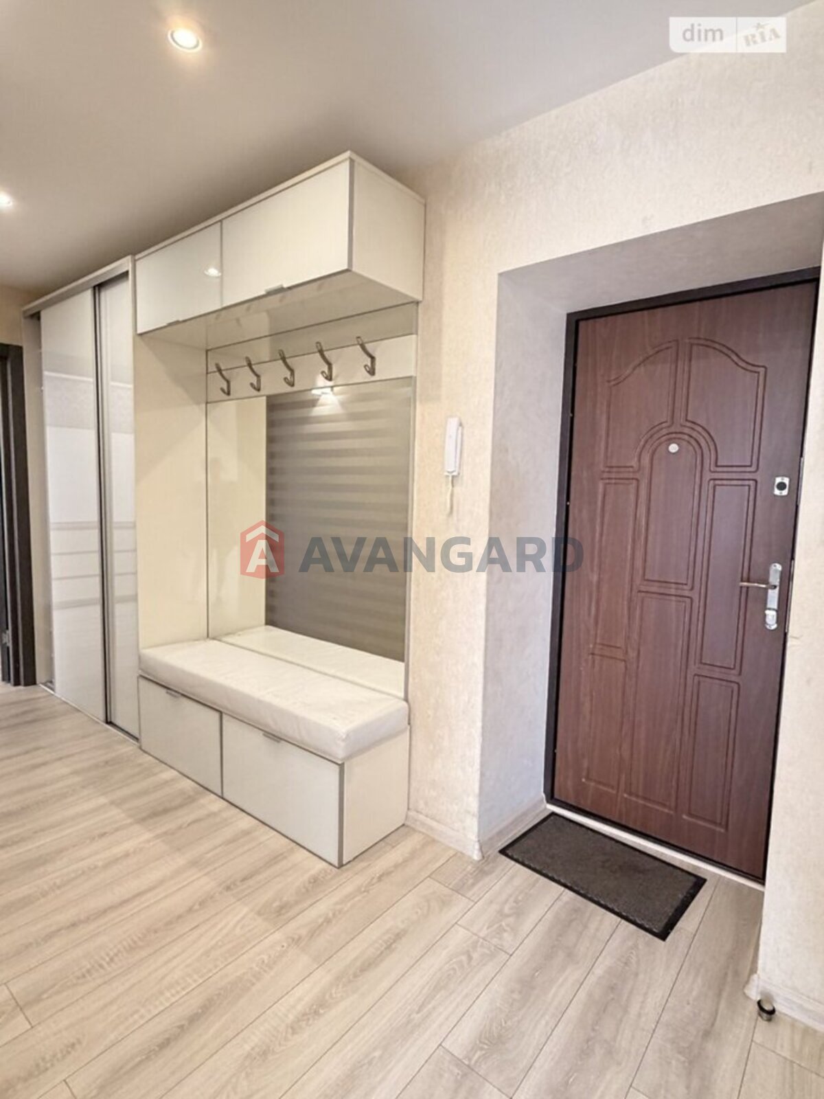 2 комн. квартира, 69/41/15 кв. м., 8/10 этаж фото 8 2 комн. квартира, 69/41/15 кв. м., 8/10 этаж фото 8