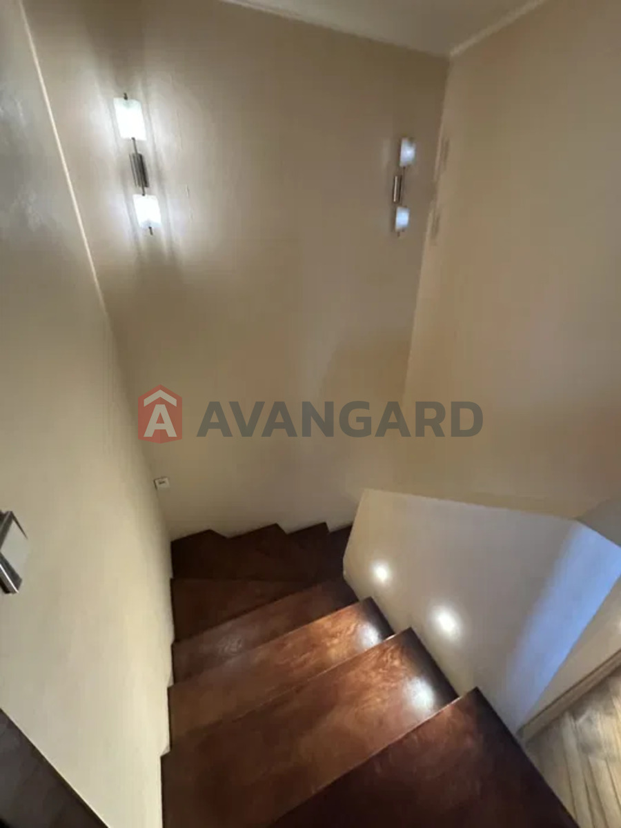 4 комн. квартира, 115/-/18 кв. м., 9/10 этаж фото 15 4 комн. квартира, 115/-/18 кв. м., 9/10 этаж фото 15