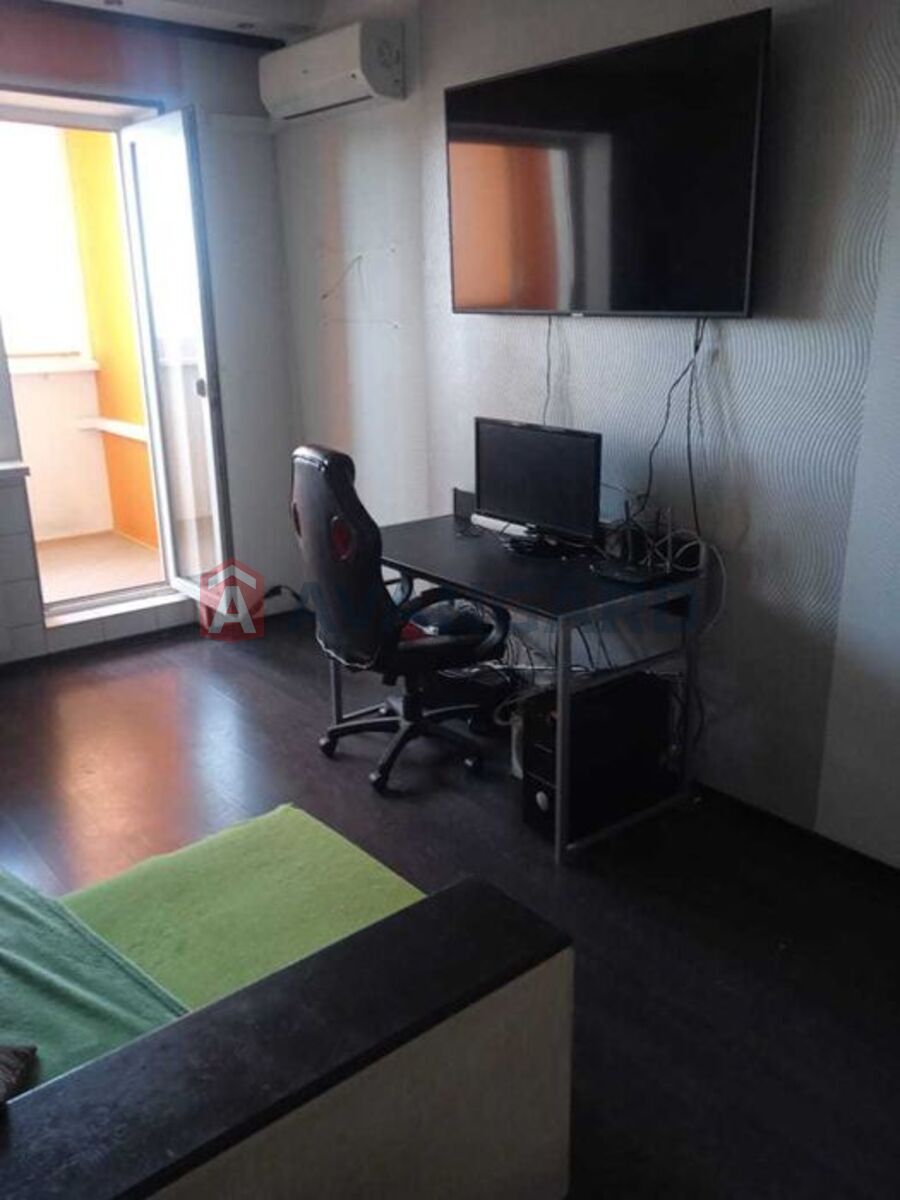 3 кім. квартира, 73/-/8 кв. м., 21/21 поверх фото 2 3 кім. квартира, 73/-/8 кв. м., 21/21 поверх фото 2