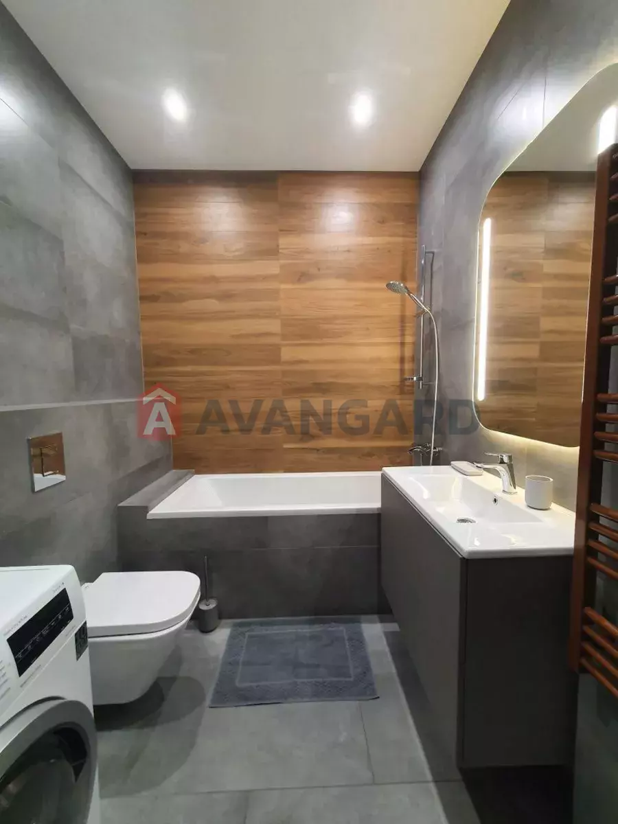 4 кім. квартира, 120/-/53 кв. м., 18/24 поверх фото 9 4 кім. квартира, 120/-/53 кв. м., 18/24 поверх фото 9