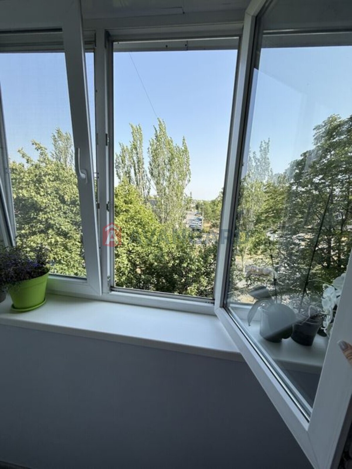 3 кім. квартира, 69/-/8 кв. м., 4/9 поверх фото 4 3 кім. квартира, 69/-/8 кв. м., 4/9 поверх фото 4