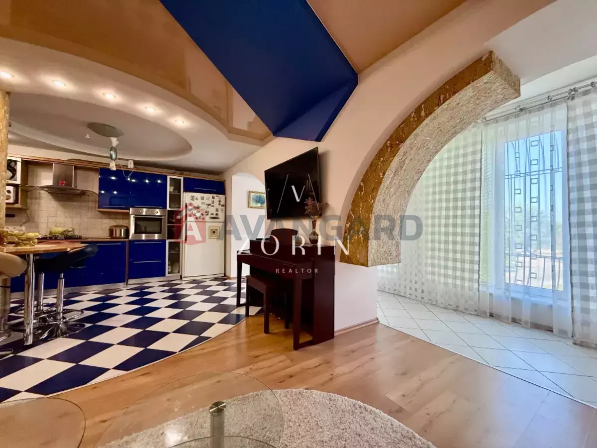 5 комн. квартира, 151/92/20 кв. м., 3/10 этаж фото 4 5 комн. квартира, 151/92/20 кв. м., 3/10 этаж фото 4