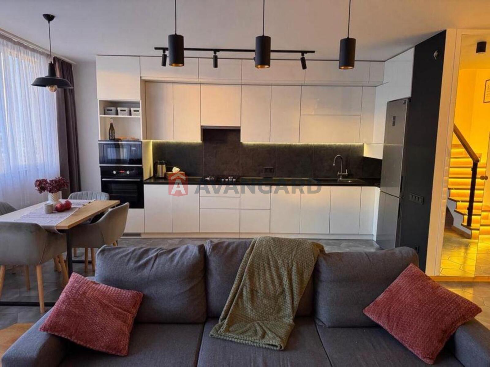 3 комн. квартира, 82/-/18 кв. м., 10/11 этаж фото 1 3 комн. квартира, 82/-/18 кв. м., 10/11 этаж фото 1