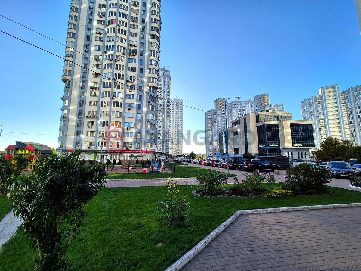 1 кім. квартира, 43.5 / 18.5 / 10 м? кв. м., 14/25 поверх фото 2 1 кім. квартира, 43.5 / 18.5 / 10 м? кв. м., 14/25 поверх фото 2