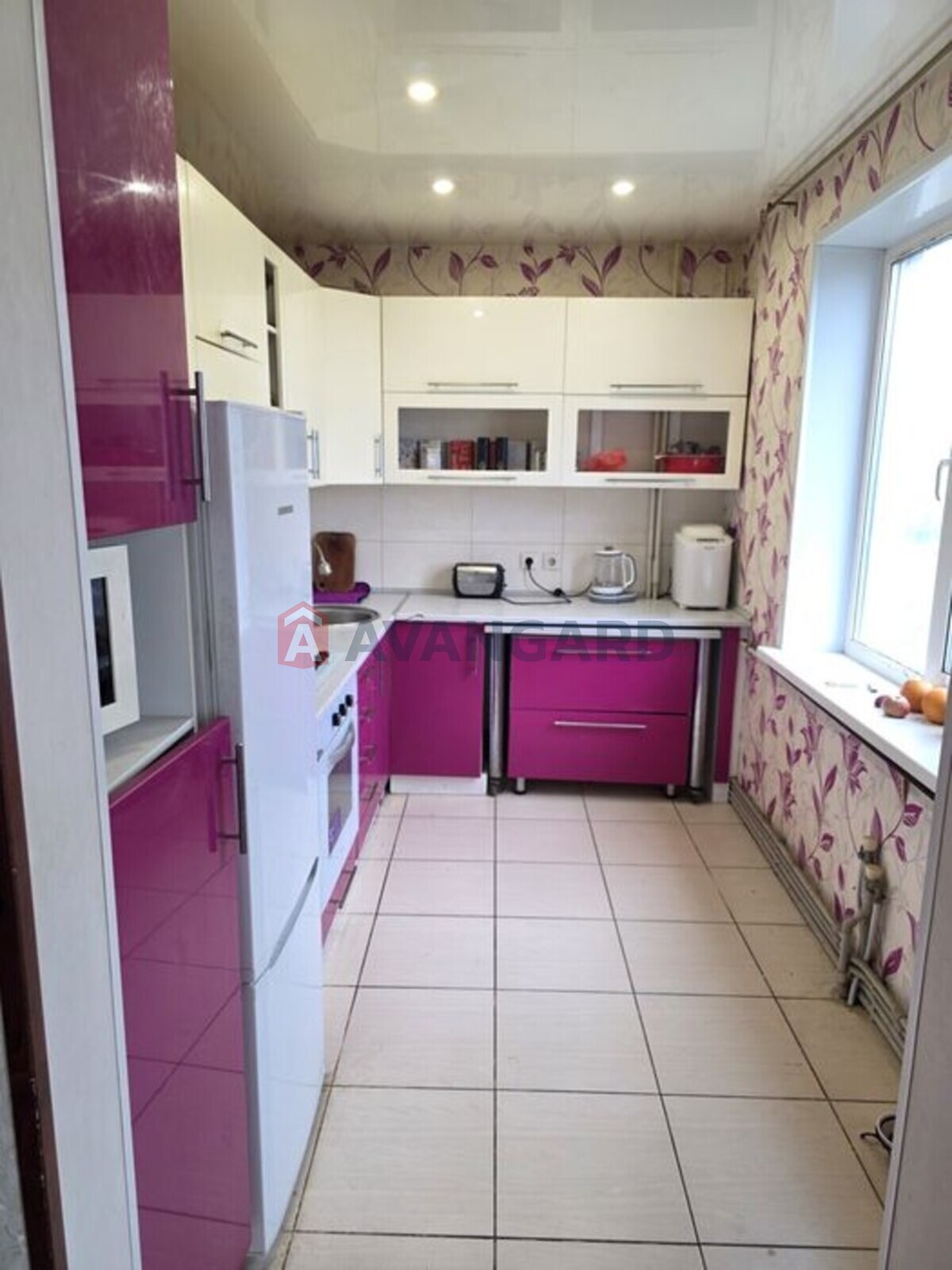 5 кім. квартира, 104/-/12 кв. м., 9/10 поверх фото 2 5 кім. квартира, 104/-/12 кв. м., 9/10 поверх фото 2