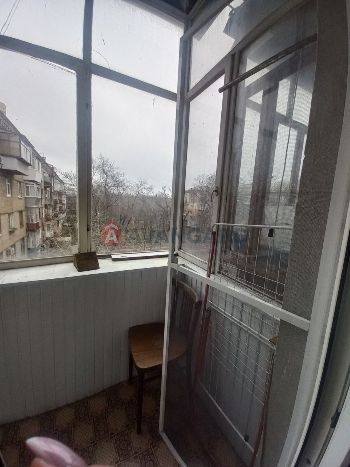 2 кім. квартира, 56/38/13 кв. м., 4/5 поверх фото 3 2 кім. квартира, 56/38/13 кв. м., 4/5 поверх фото 3