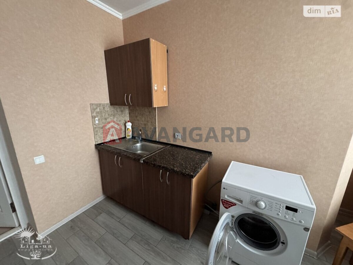 2 кім. квартира, 57/28/10 кв. м., 10/10 поверх фото 13 2 кім. квартира, 57/28/10 кв. м., 10/10 поверх фото 13