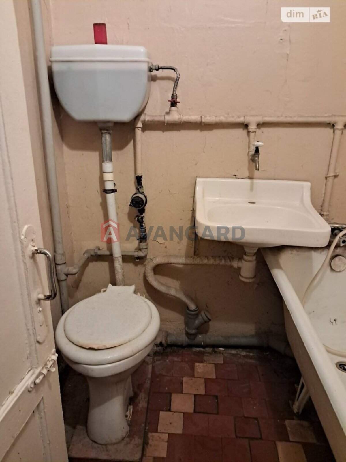 1 кім. квартира, 29/28/5 кв. м., 2/5 поверх фото 8 1 кім. квартира, 29/28/5 кв. м., 2/5 поверх фото 8