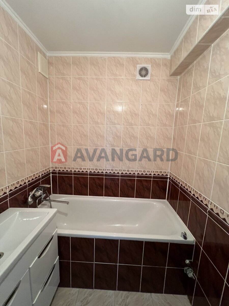 2 кім. квартира, 48/27/7 кв. м., 10/10 поверх фото 5 2 кім. квартира, 48/27/7 кв. м., 10/10 поверх фото 5