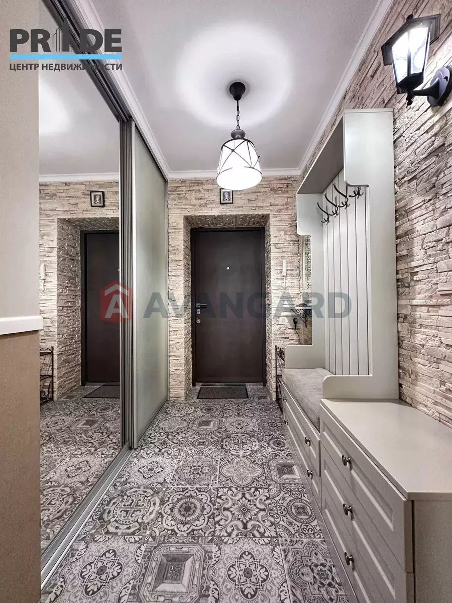 3 комн. квартира, 86/-/20 кв. м., 8/10 этаж фото 19 3 комн. квартира, 86/-/20 кв. м., 8/10 этаж фото 19