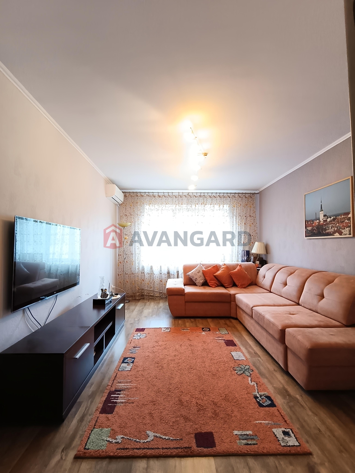 2 кім. квартира, 56/28/10 кв. м., 3/9 поверх фото 1 2 кім. квартира, 56/28/10 кв. м., 3/9 поверх фото 1