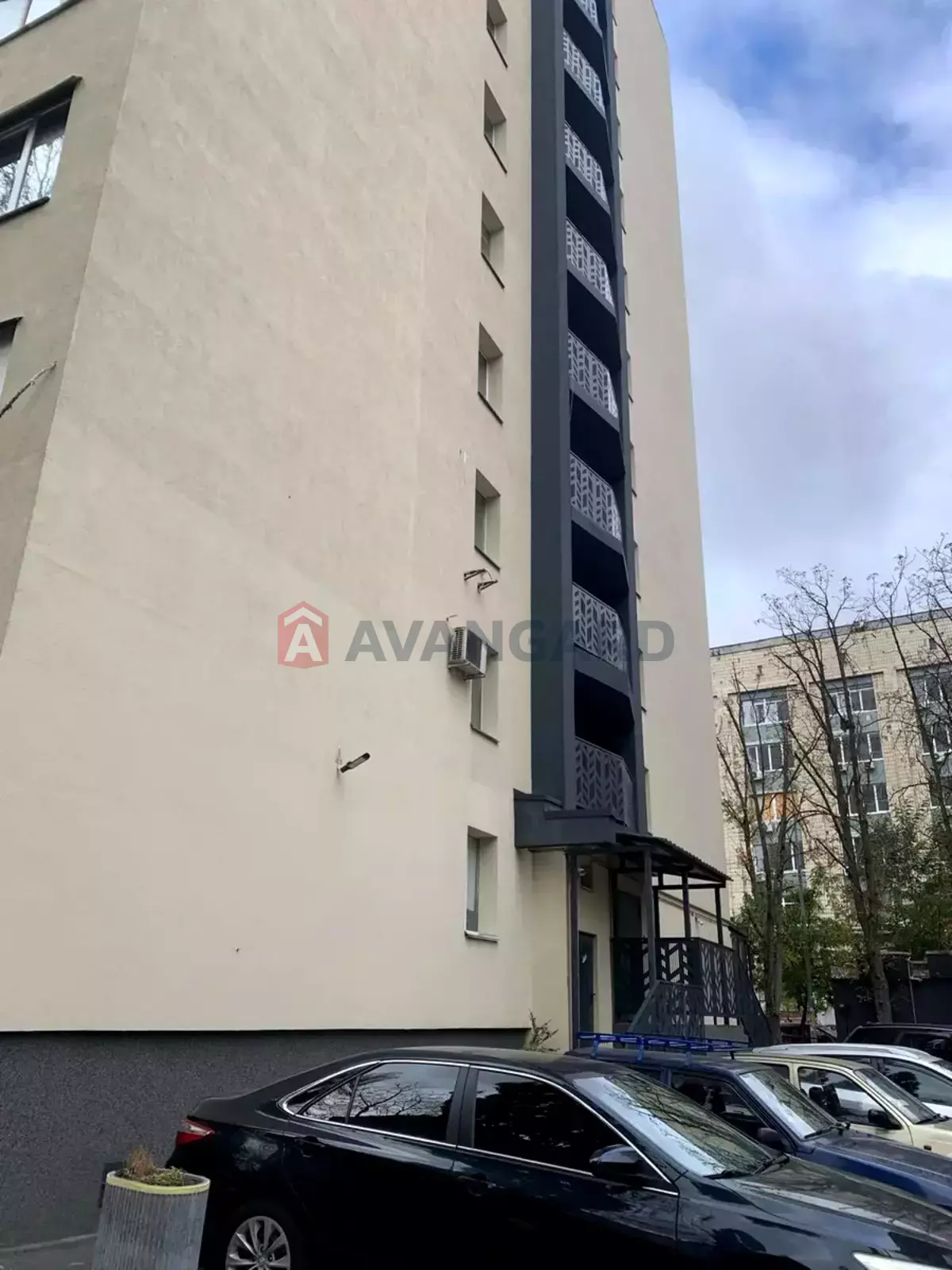 3 кім. квартира, 85/46/8 кв. м., 11/12 поверх фото 1 3 кім. квартира, 85/46/8 кв. м., 11/12 поверх фото 1