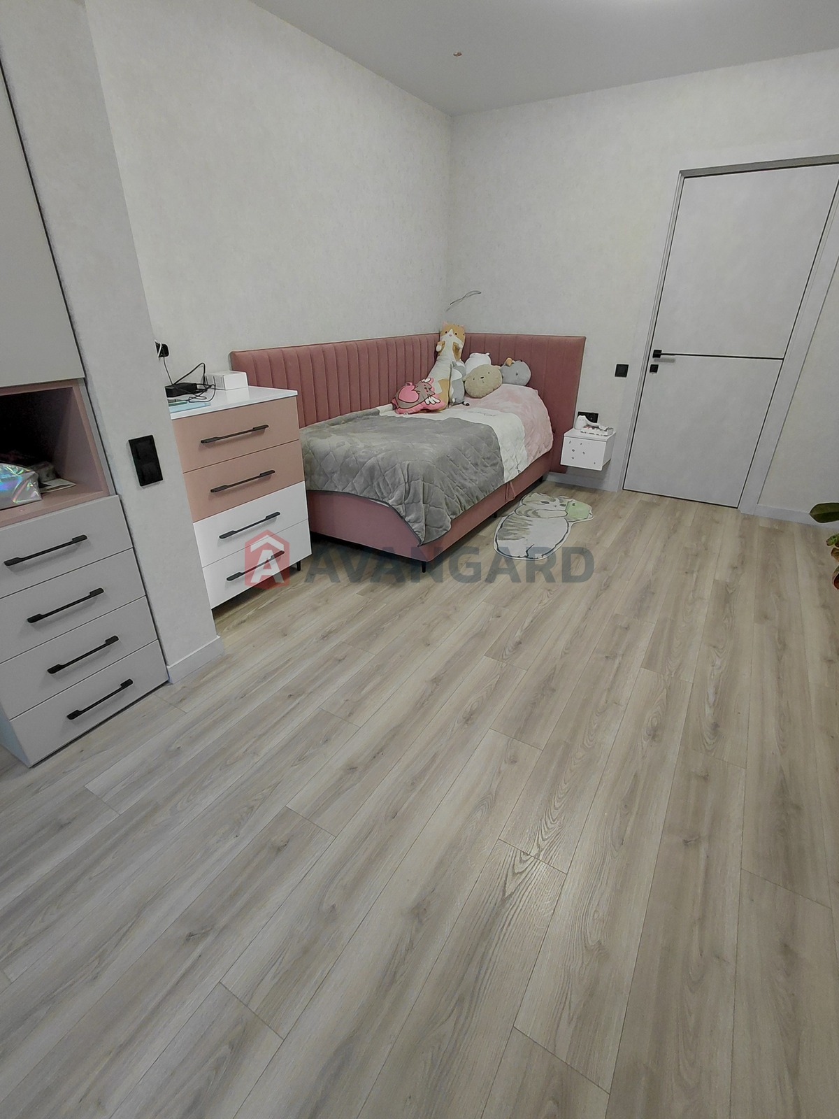 3 кім. квартира, 78/-/10 кв. м., 5/10 поверх фото 7 3 кім. квартира, 78/-/10 кв. м., 5/10 поверх фото 7