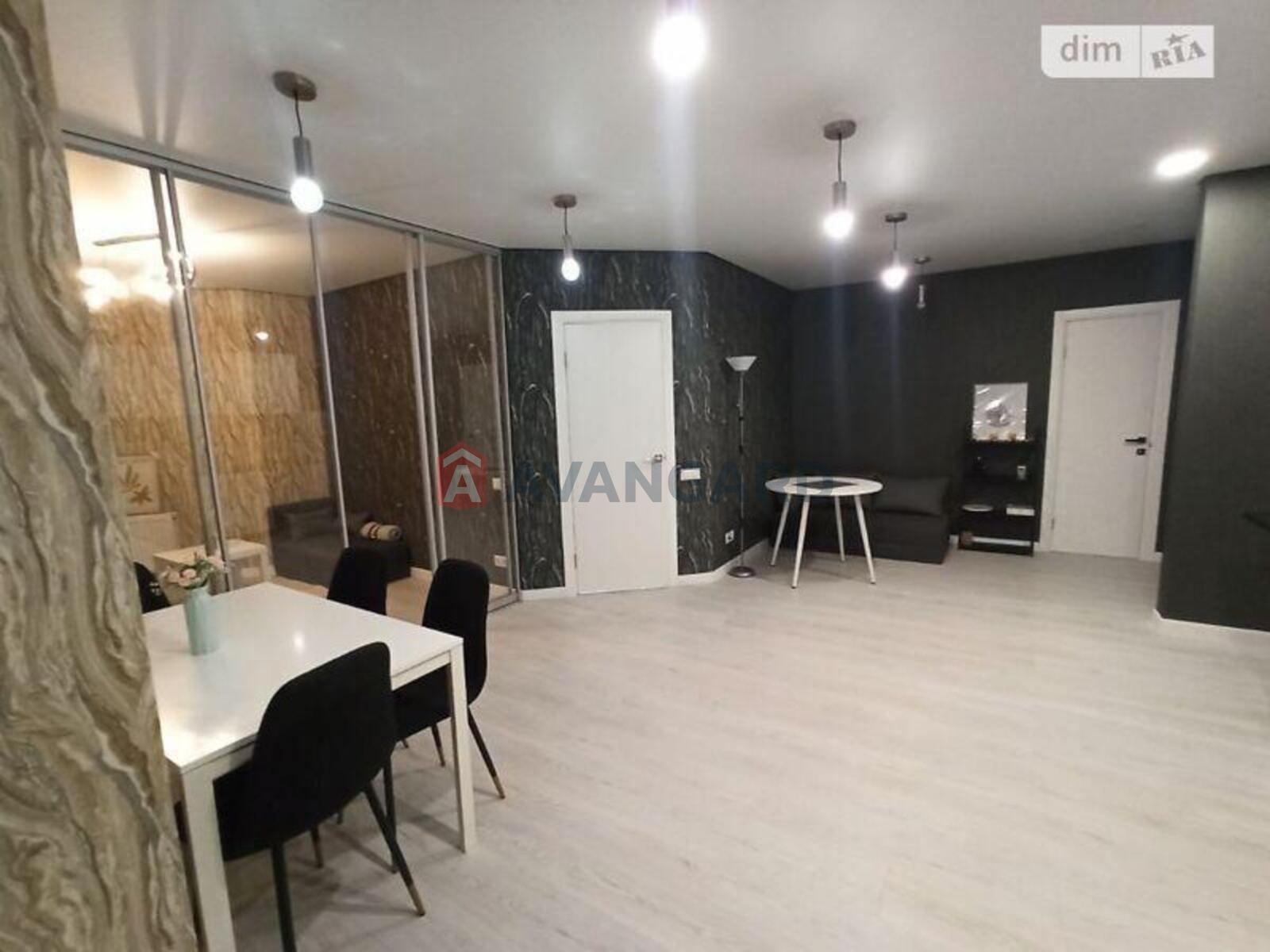 2 комн. квартира, 56/36/20 кв. м., 10/18 этаж фото 10 2 комн. квартира, 56/36/20 кв. м., 10/18 этаж фото 10