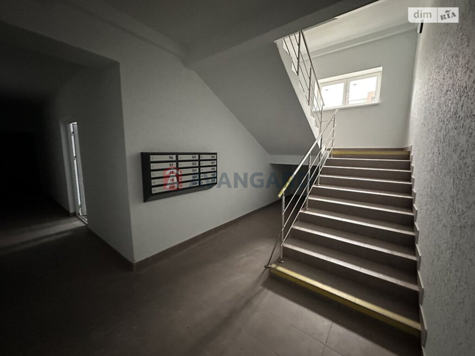 2 кім. квартира, 63/-/11 кв. м., 1/3 поверх фото 7 2 кім. квартира, 63/-/11 кв. м., 1/3 поверх фото 7