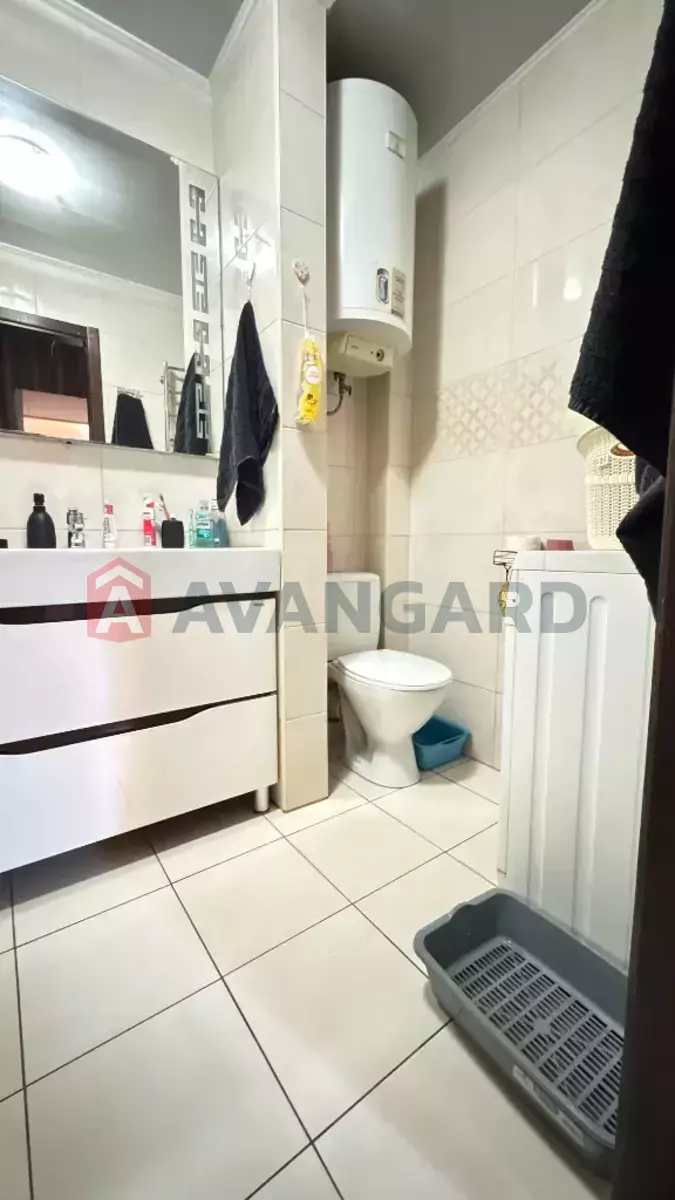 3 кім. квартира, 67/39/10 кв. м., 8/9 поверх фото 3 3 кім. квартира, 67/39/10 кв. м., 8/9 поверх фото 3