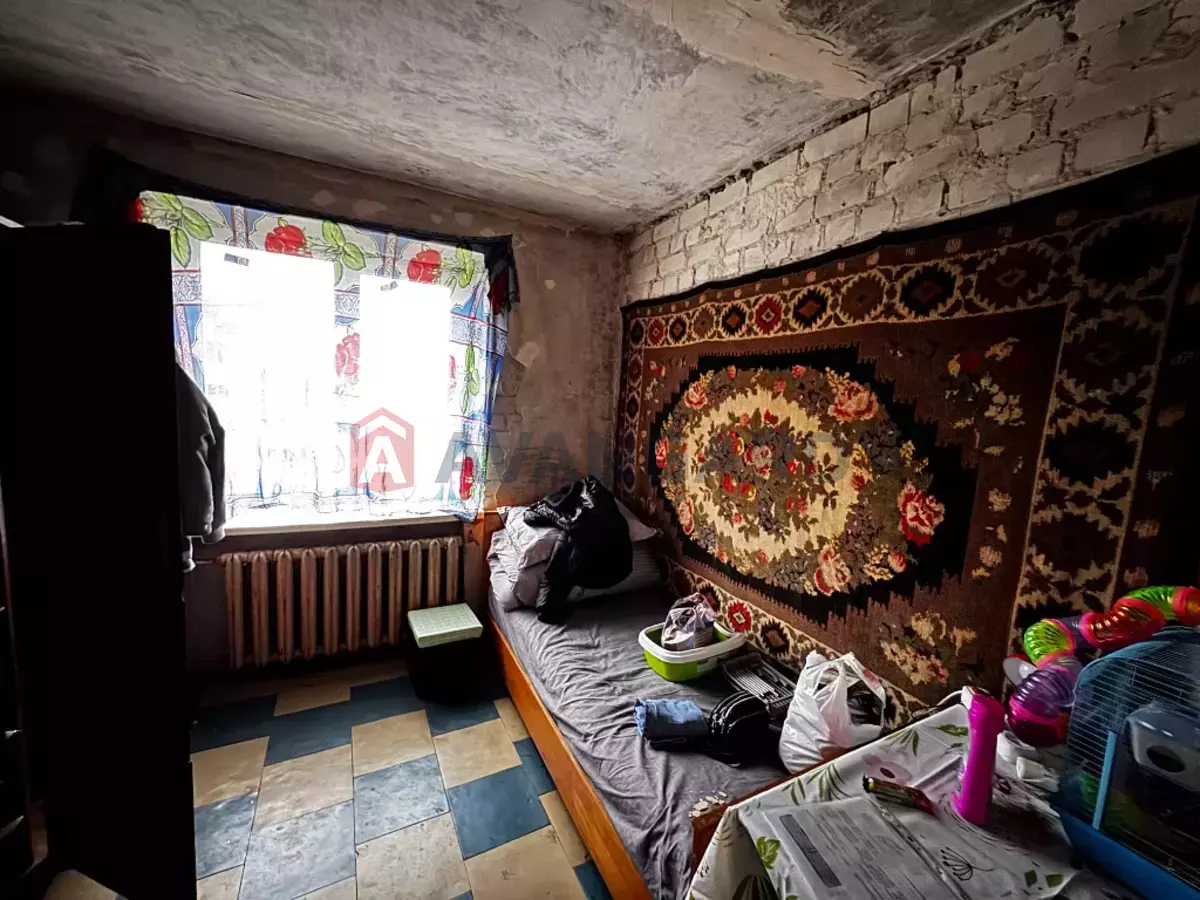 4 кім. квартира, 82/-/8 кв. м., 9/9 поверх фото 6 4 кім. квартира, 82/-/8 кв. м., 9/9 поверх фото 6