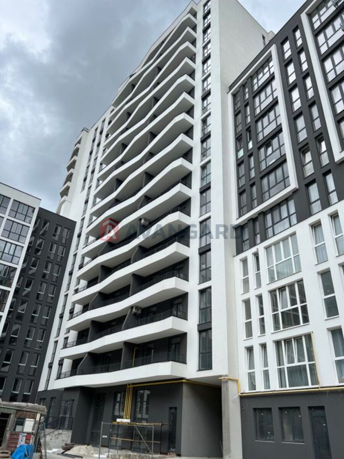 2 кім. квартира, 76/-/15 кв. м., 6/16 поверх фото 2 2 кім. квартира, 76/-/15 кв. м., 6/16 поверх фото 2