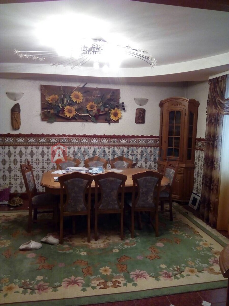 5 комн. квартира, 180/-/- кв. м., 4/5 этаж фото 9 5 комн. квартира, 180/-/- кв. м., 4/5 этаж фото 9