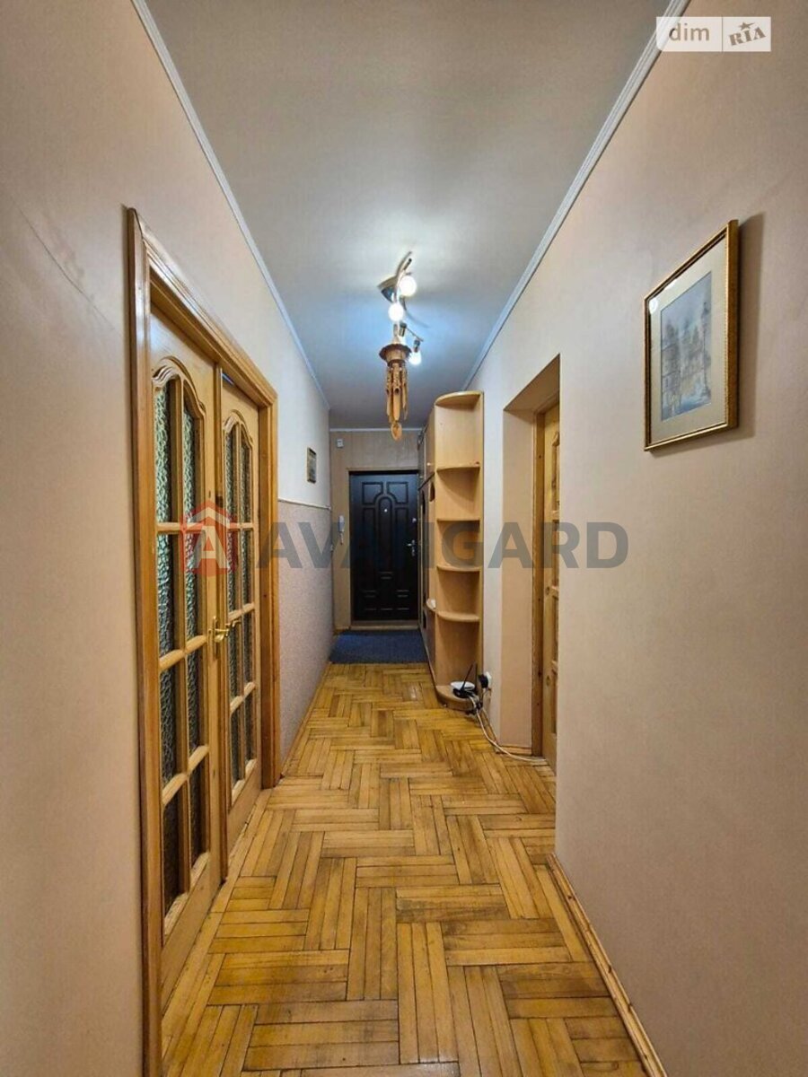 4 кім. квартира, 73/44/8 кв. м., 9/10 поверх фото 3 4 кім. квартира, 73/44/8 кв. м., 9/10 поверх фото 3