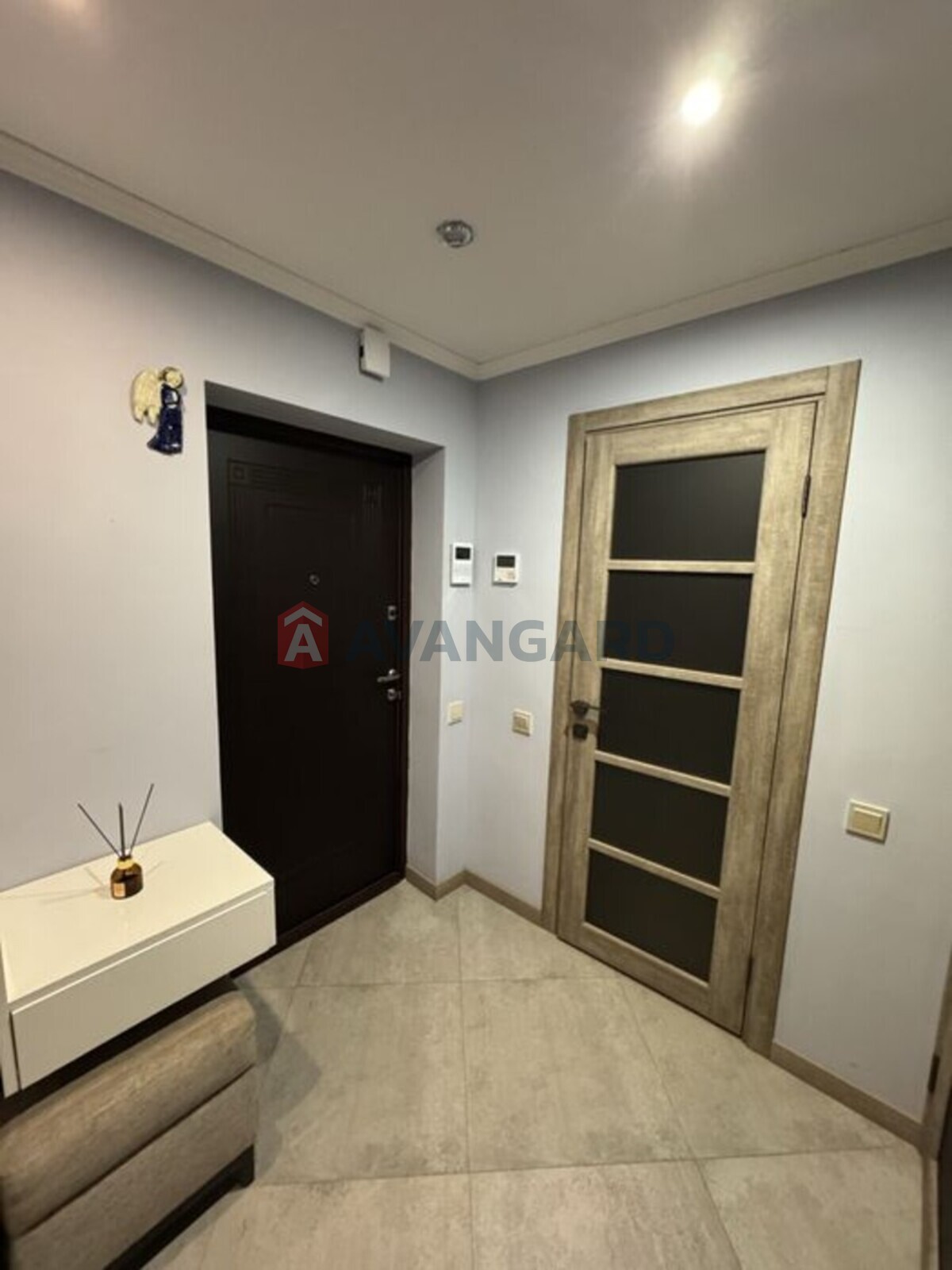 3 кім. квартира, 85/-/13 кв. м., 10/11 поверх фото 4 3 кім. квартира, 85/-/13 кв. м., 10/11 поверх фото 4