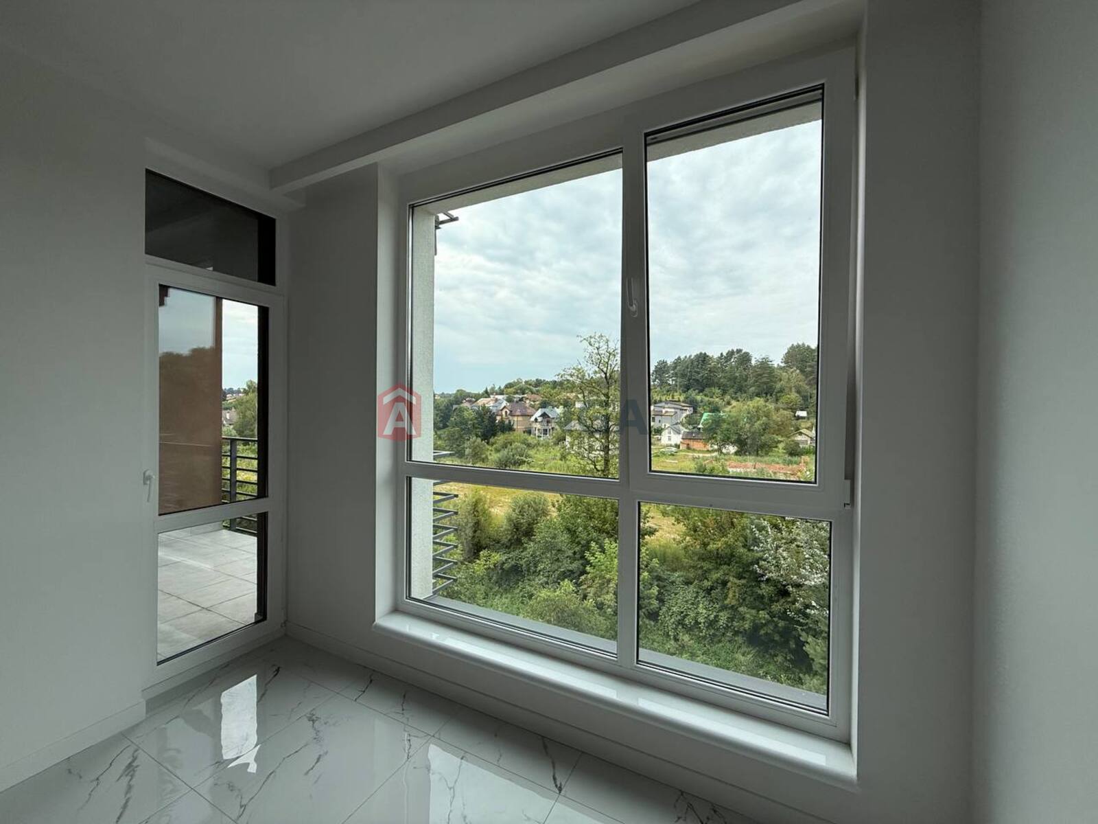 2 комн. квартира, 92,4/35,3/33,4 кв. м., 3/5 этаж фото 13 2 комн. квартира, 92,4/35,3/33,4 кв. м., 3/5 этаж фото 13