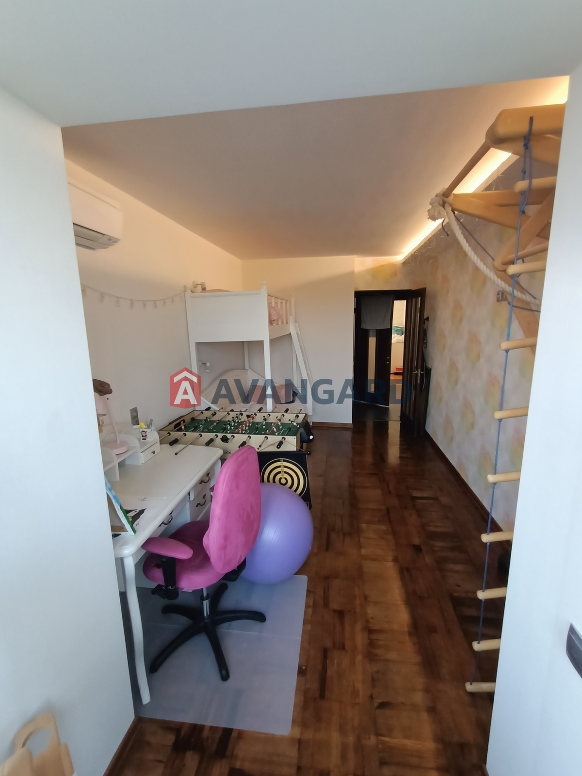 3 кім. квартира, 68/-/14 кв. м., 6/9 поверх фото 12 3 кім. квартира, 68/-/14 кв. м., 6/9 поверх фото 12