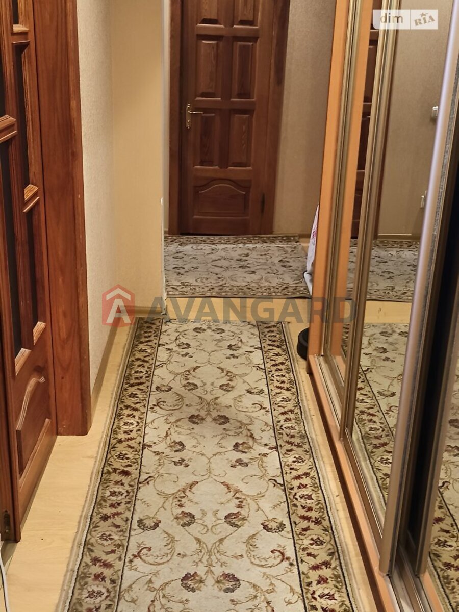 3 кім. квартира, 75/42/7 кв. м., 1/9 поверх фото 10 3 кім. квартира, 75/42/7 кв. м., 1/9 поверх фото 10