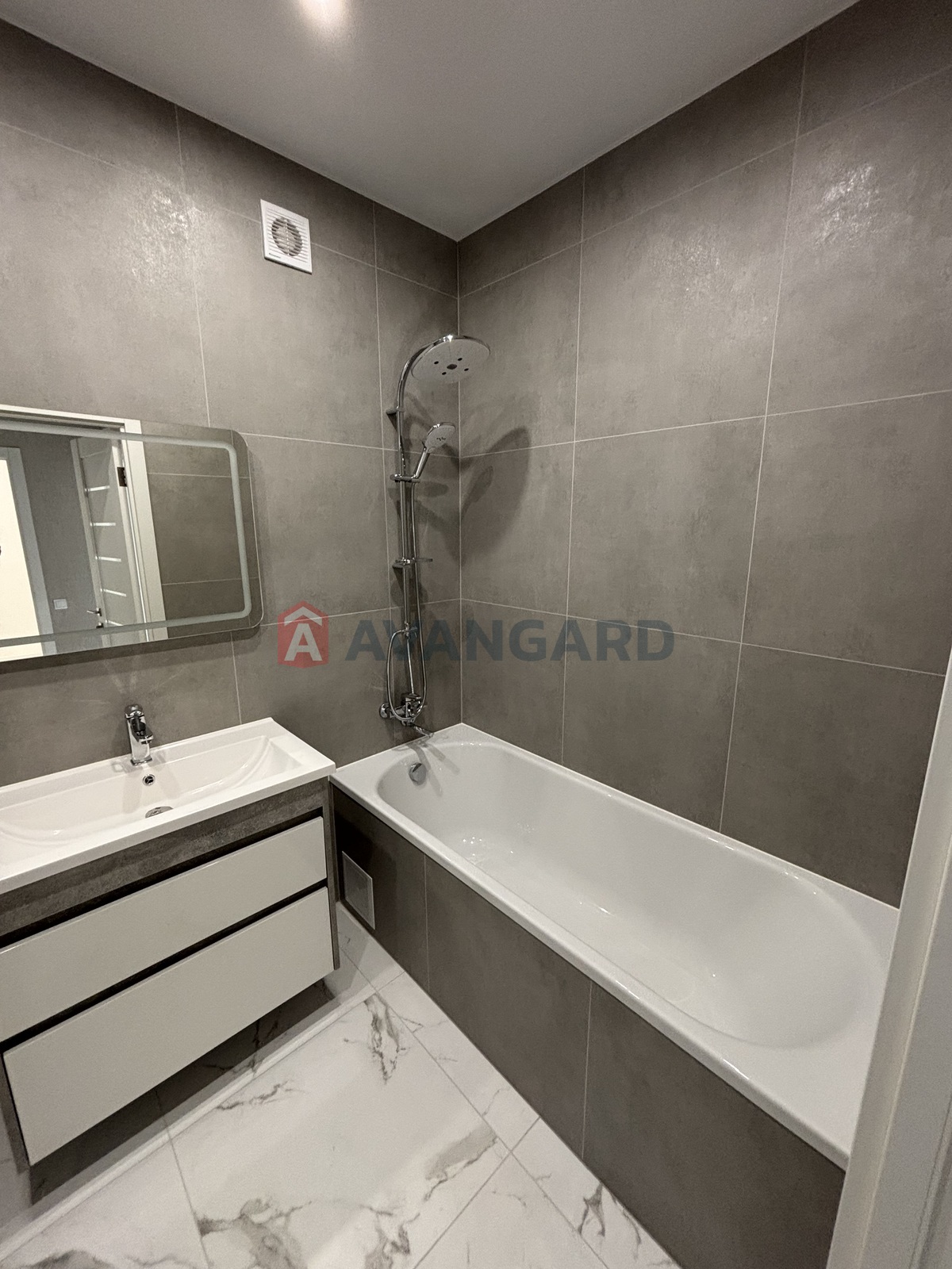 1 кім. квартира, 45/16/15 кв. м., 6/10 поверх фото 15 1 кім. квартира, 45/16/15 кв. м., 6/10 поверх фото 15