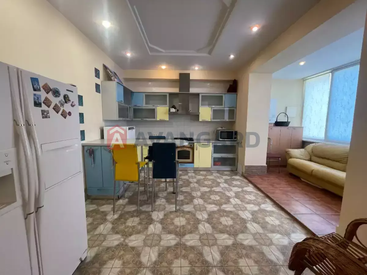 4 кім. квартира, 123/-/- кв. м., 1/5 поверх фото 13 4 кім. квартира, 123/-/- кв. м., 1/5 поверх фото 13