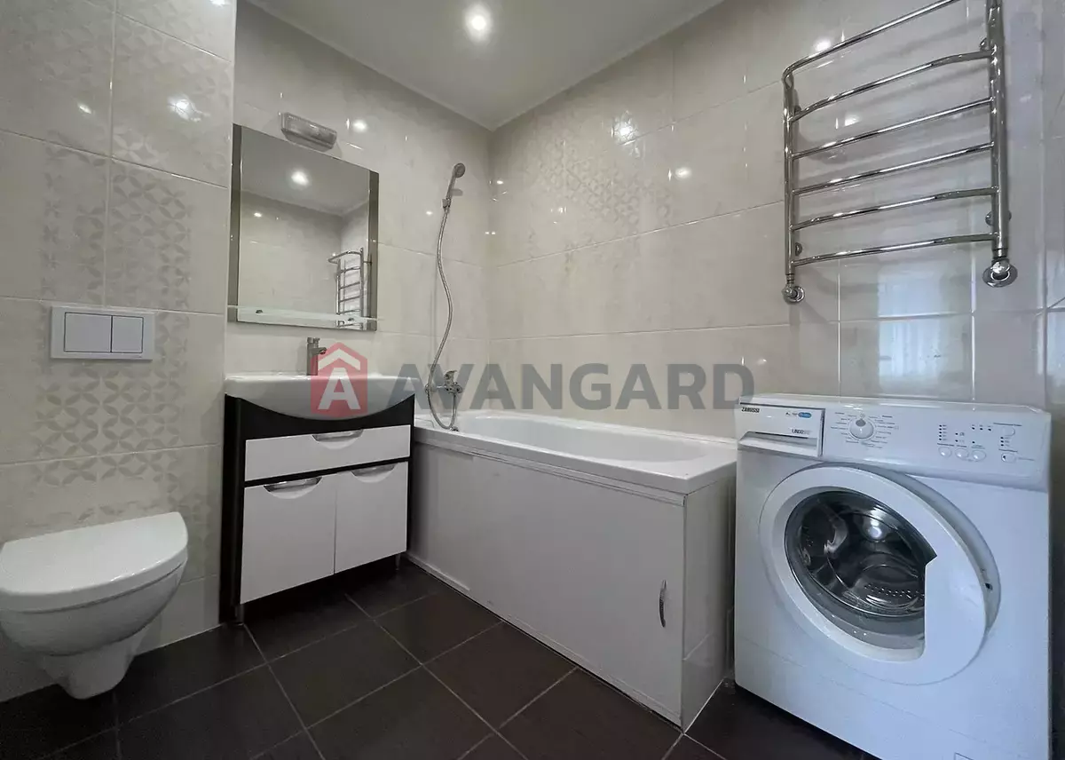 1 кім. квартира, 48/25/9 кв. м., 10/12 поверх фото 2 1 кім. квартира, 48/25/9 кв. м., 10/12 поверх фото 2