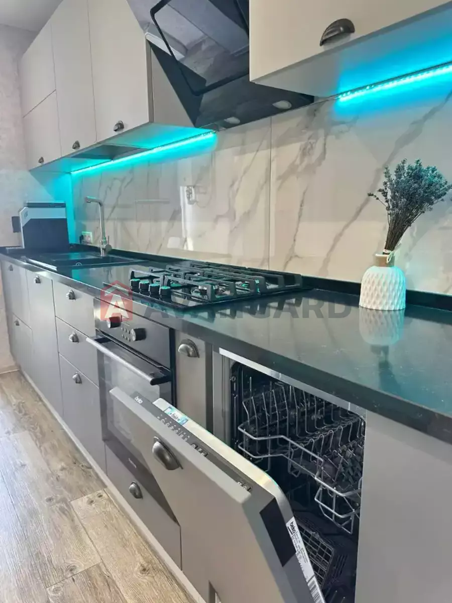 2 кім. квартира, 60/38/18 кв. м., 10/12 поверх фото 2 2 кім. квартира, 60/38/18 кв. м., 10/12 поверх фото 2