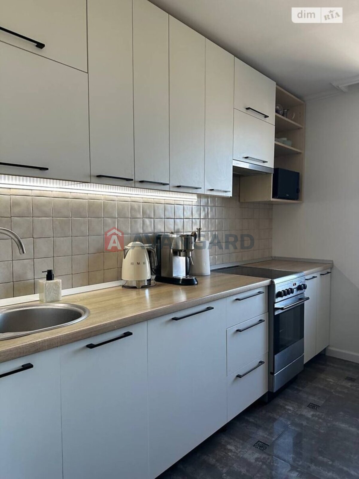 2 кім. квартира, 50/27/8 кв. м., 14/14 поверх фото 11 2 кім. квартира, 50/27/8 кв. м., 14/14 поверх фото 11