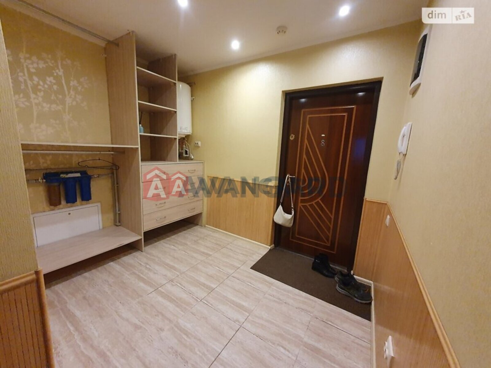 3 кім. квартира, 80/42/10 кв. м., 10/16 поверх фото 13 3 кім. квартира, 80/42/10 кв. м., 10/16 поверх фото 13