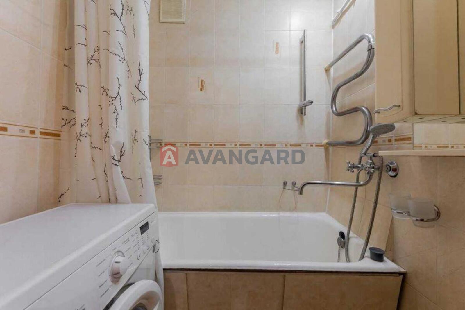 1 комн. квартира, 42/-/10 кв. м., 1/5 этаж фото 8 1 комн. квартира, 42/-/10 кв. м., 1/5 этаж фото 8