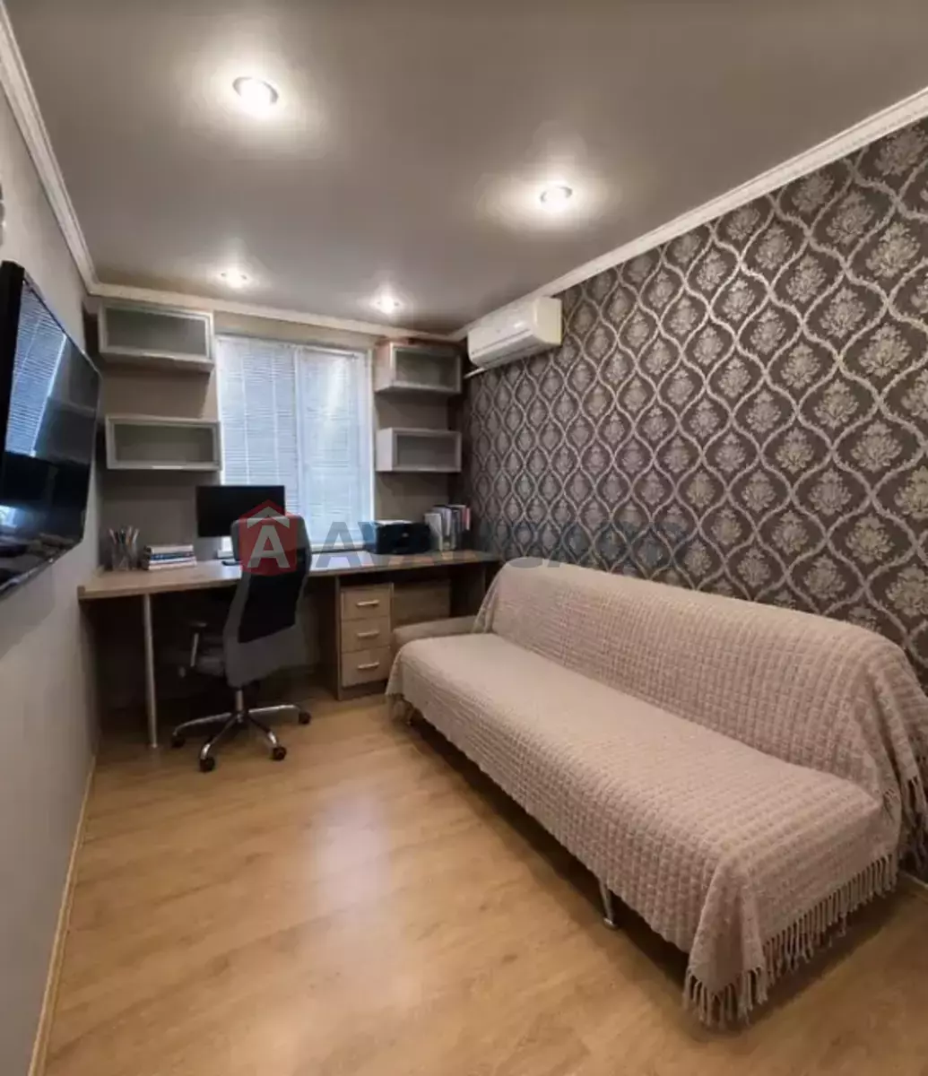 3 комн. квартира, 60/-/7 кв. м., 2/2 этаж фото 9 3 комн. квартира, 60/-/7 кв. м., 2/2 этаж фото 9