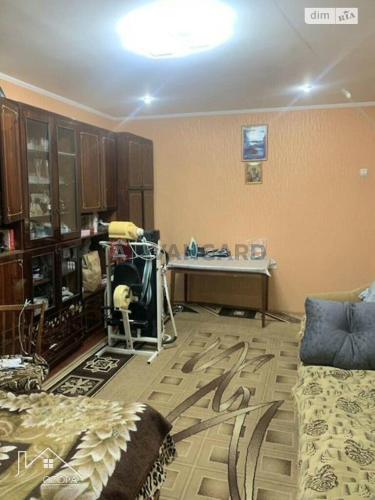 2 комн. квартира, 58/36/9 кв. м., 1/3 этаж фото 2 2 комн. квартира, 58/36/9 кв. м., 1/3 этаж фото 2