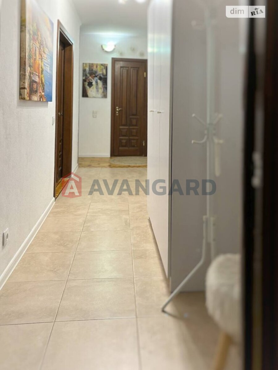 4 кім. квартира, 73/-/9 кв. м., 6/9 поверх фото 3 4 кім. квартира, 73/-/9 кв. м., 6/9 поверх фото 3