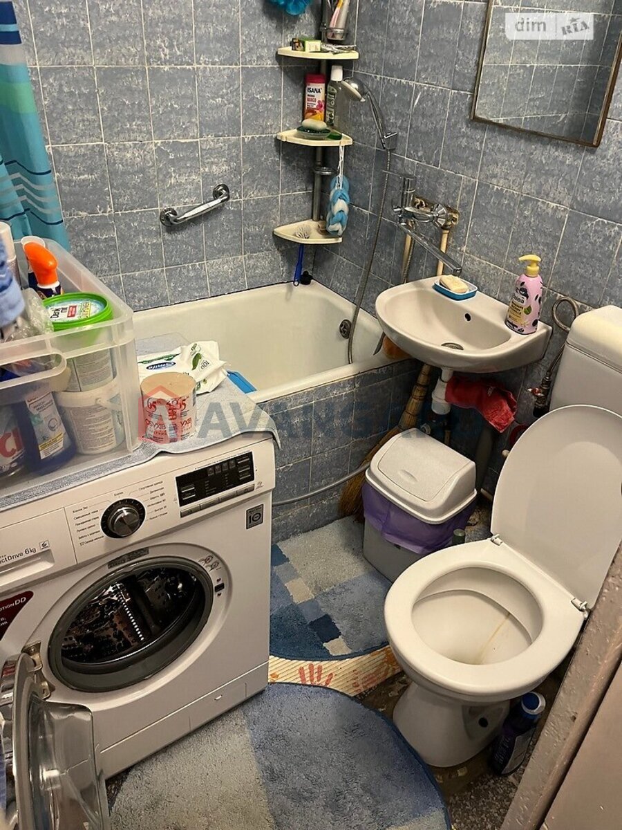 3 кім. квартира, 67/44/6 кв. м., 1/5 поверх фото 8 3 кім. квартира, 67/44/6 кв. м., 1/5 поверх фото 8