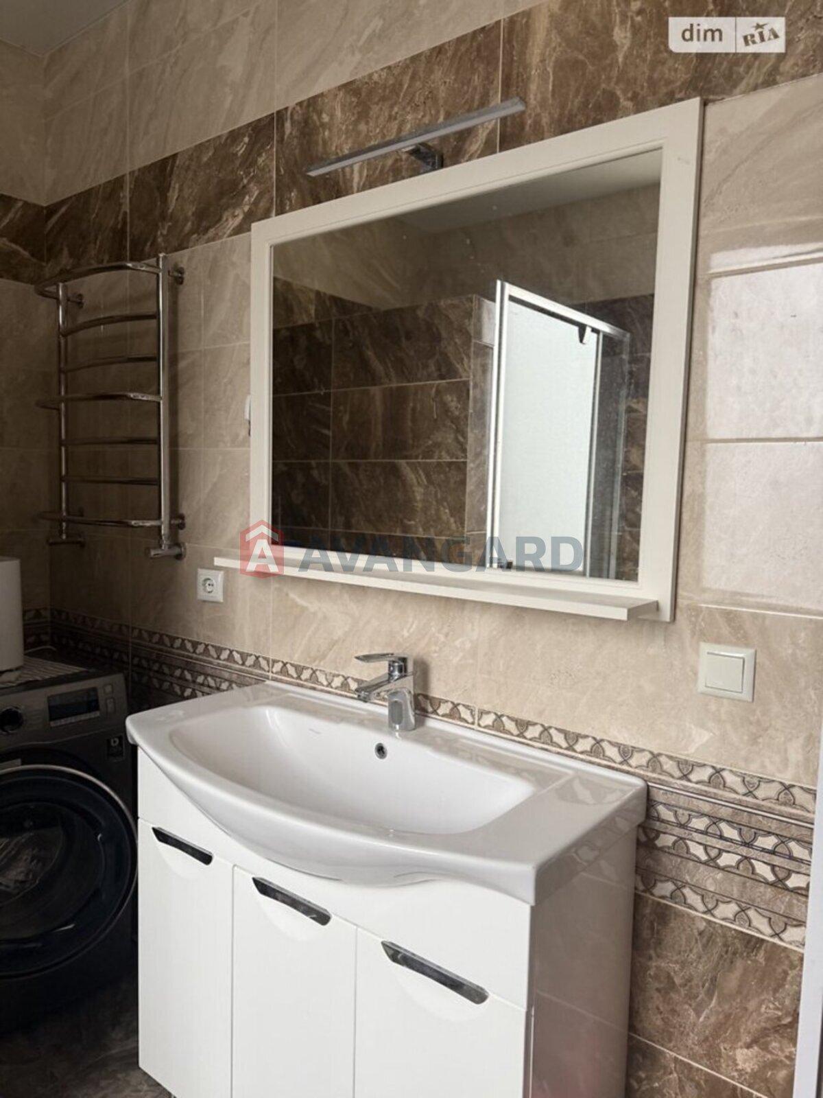 4 комн. квартира, 100/70/20 кв. м., 2/2 этаж фото 23 4 комн. квартира, 100/70/20 кв. м., 2/2 этаж фото 23