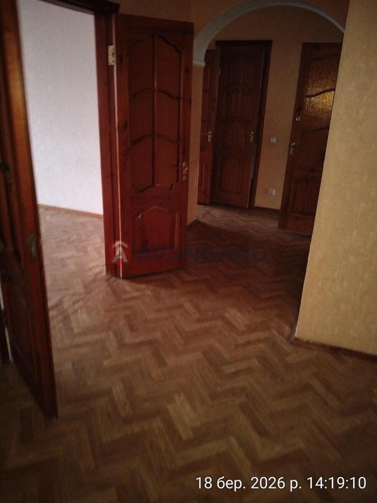 3 кім. квартира, 101/56/13 кв. м., 5/17 поверх фото 2 3 кім. квартира, 101/56/13 кв. м., 5/17 поверх фото 2